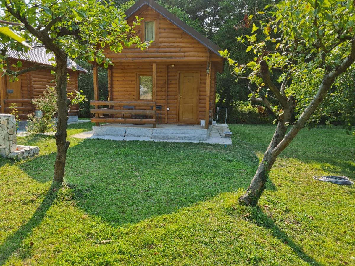 Little Paradise Вирпазар Екстериор снимка