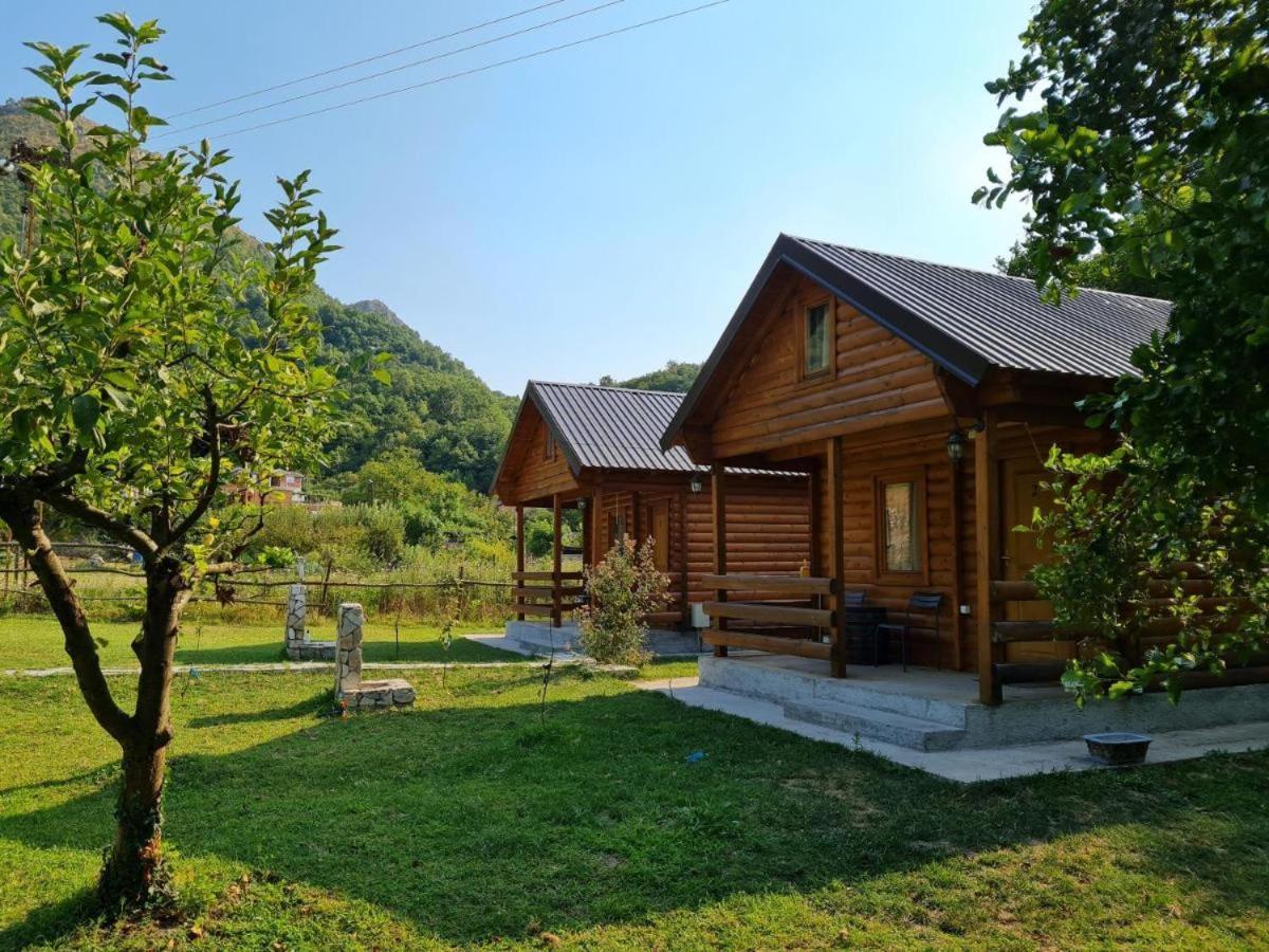 Little Paradise Вирпазар Екстериор снимка